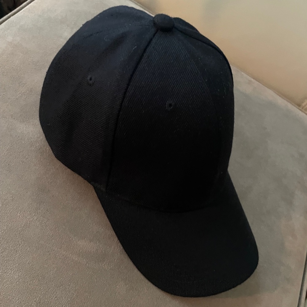 Black Baseball Cap - 100% Polyester